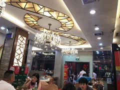 -渝君重庆火锅(嘉宾路店)