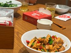 -琥珀老六龙虾(四里河店)