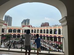 -佛罗伦萨小镇广佛名品奥特莱斯(疏港路店)