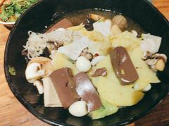 -万记麻辣烫国展总店