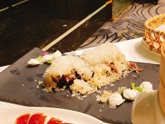 银丝香酥牛小排-东海朗廷酒店-唐阁T’ANG COURT 中餐厅