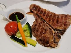 煎T骨牛排配黑椒汁-北京友谊宾馆·俄罗斯餐厅