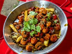 -泉哥小平房串店