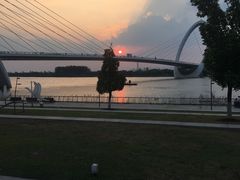 -南京眼步行桥