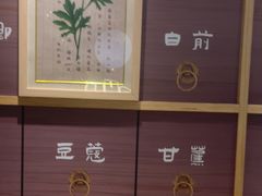 -必胜客(WOW昙华林店)