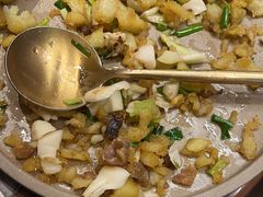 -渔语鱼新川菜Bistro(万象天地店)