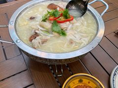 -遇见阿家村云南菜(魏公村店)