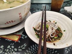 -桥香园云南过桥米线(金马碧鸡店)