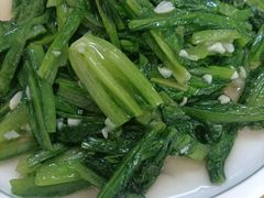 -溢心园香河肉饼总店