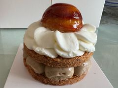 -VERIE BAKEHOUSE