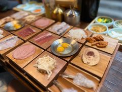 -银米·云南传统过桥米线(双廊黑金冠店)