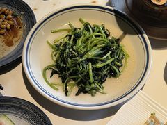 -八府香鸭·啫啫煲(华山路店)