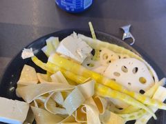 -牛武士寿喜烧·和牛火锅自助(全球首店)