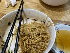 -大耳光馄饨(玫瑰天街店)