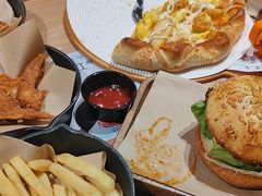 -必胜客(龙泉万达店)