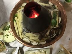 -羊家胡同·龙虾烧烤火锅(龙汇路店)
