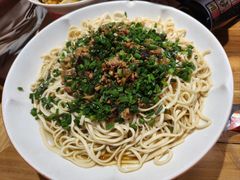 -头上红煨盐鸡·非遗院子餐厅