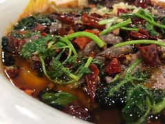 水煮牛肉-华珊私房菜