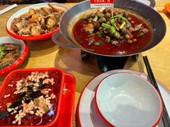 -老闵田螺馆·南昌特色小炒(梦时代店)