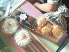 -红宝石·鲜奶小方(长阳店)