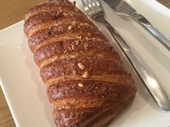 榛子可颂-星巴克(邯郸新世纪广场店)