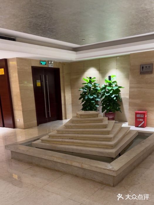 莲泉水疗会所图片
