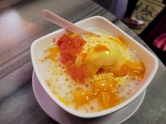 雪糕杨枝甘露-芬芳甜品(同福路店)