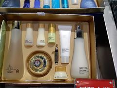 -苏宁极物(苏宁生活广场店)