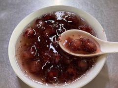 -芳婆糕团店(王府大街店)