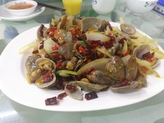 -小辣妹川味海鲜加工店(第一市场椰风巷店)