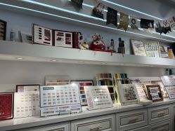 -U+nail优加专业美甲美睫