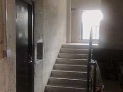 -邊渡咖啡