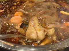 -肖肖酸萝卜鱼火锅(总店)