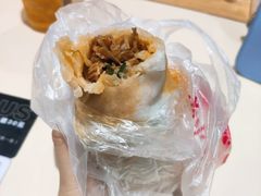 -老王芙蓉蛋卷饼(万达店)
