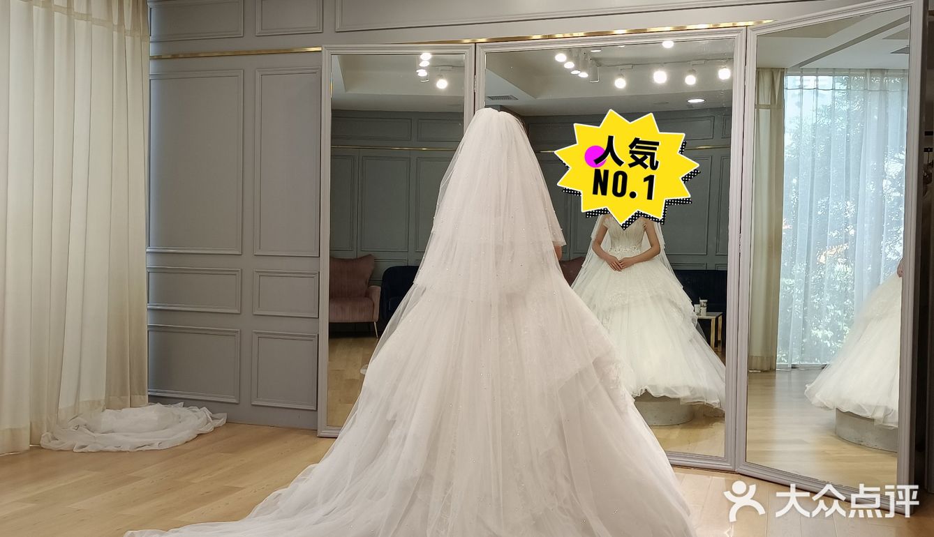 瘦小新娘也能hold住的抹胸纱