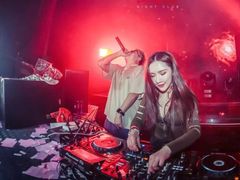 -OSCAR奥斯卡W酒吧(柳州店)