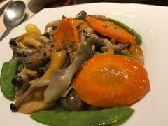 -赤坂亭·M9和牛烧肉·铁板烧(合肥万象城店)