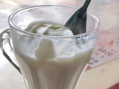-古老冰山特色冰淇淋店(艾提尕尔店)