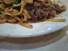 -粤潮牛肉火锅店(江南大道店)