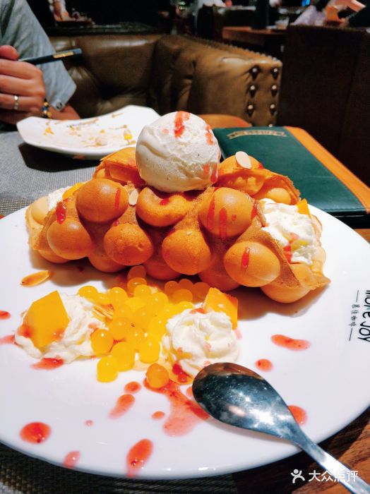 慕佳音乐餐吧(市民公园店)草莓香草鸡蛋仔图片 - 第1张