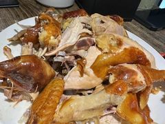 -嗨辣小聚·盘锦河蟹·海鲜烧烤龙虾(盘锦十年好店)