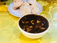 -陈寔包子王·卤煮小肠·京味小吃(龙潭店)