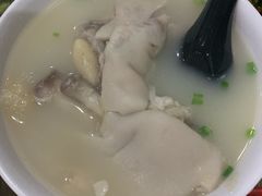 雪豆蹄花-雷祖芳老妈蹄花店