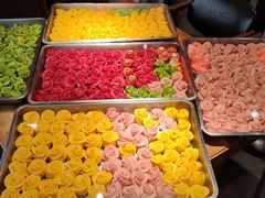 -山河屯铁锅炖· 东北菜·特色鲜鹅锅(开发区一店)