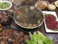 -乡土黄·鲜牛肉火锅·小龙虾(兴业街店)