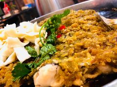 老实人酱椒鱼头-蜀香格格•剁椒鱼头(龙西店)