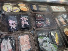 -尚品海鲜肥牛自助火锅(湖明店)
