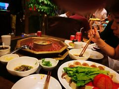 锅中锅-蜀九香火锅(彩虹店)
