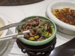 -沪华海鲜大酒楼(南汇店)