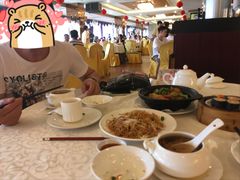 -御满江海鲜酒家(洛溪新城店)